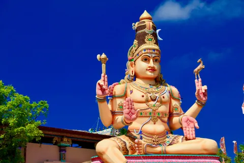 A painted deity statue at Koneswaram temple, Trincomalee