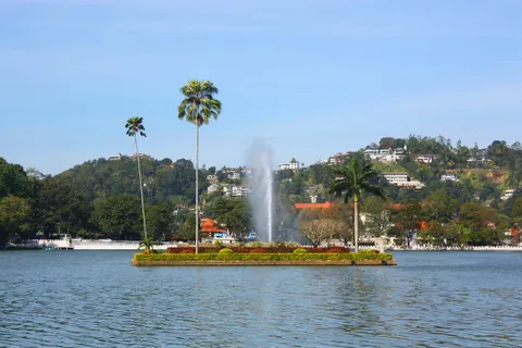 Kandy Lake with its fountain island in the heart of the city